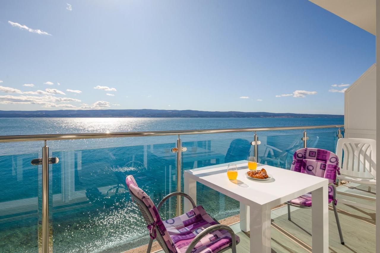 Ferienwohnung Absolute Beach Holidays Dugi Rat Exterior foto
